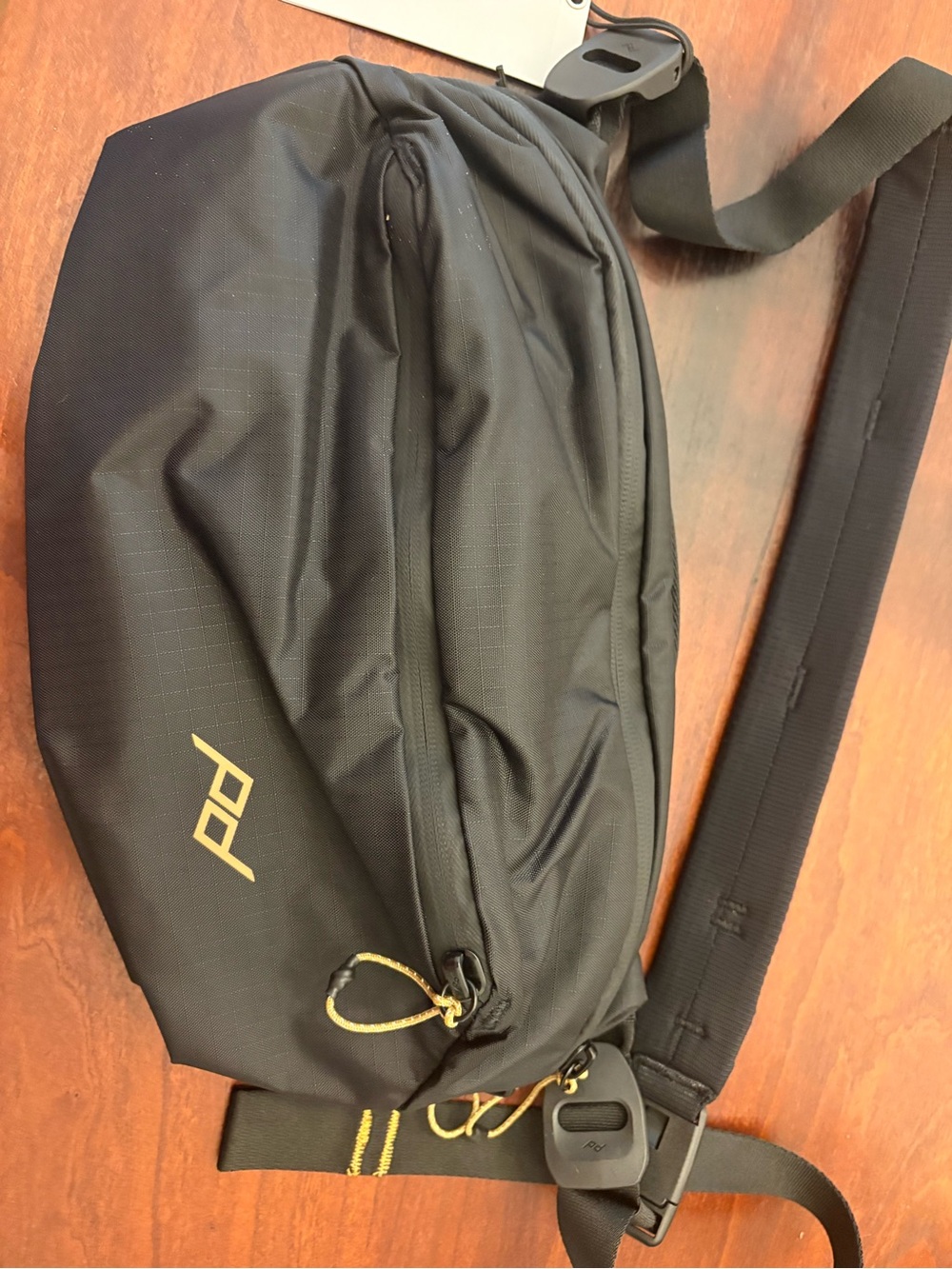 Peak Design Black 4L Sling